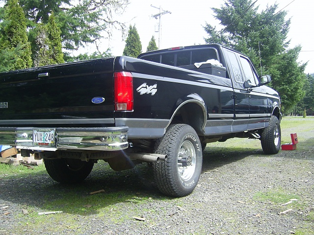 June 2012 Truck of the Month!!!!-sa400191-6-.jpg