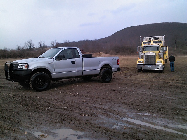 September Truck of the Month!!!!!-2012-02-22_15.35.18.jpg