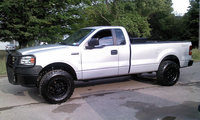 September Truck of the Month!!!!!-2012-06-09_18.27.30.jpg