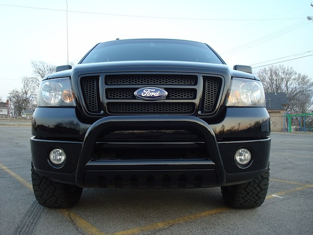 March 2010 Truck of the Month!-bullbar-front-no-hids.jpg