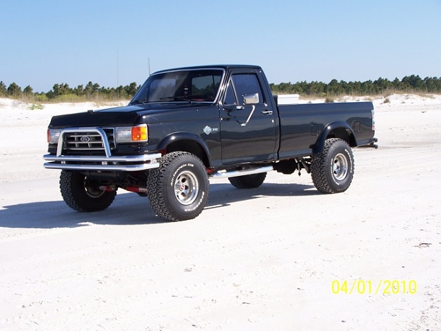 April 2010 Truck of the Month-100_5359.jpg