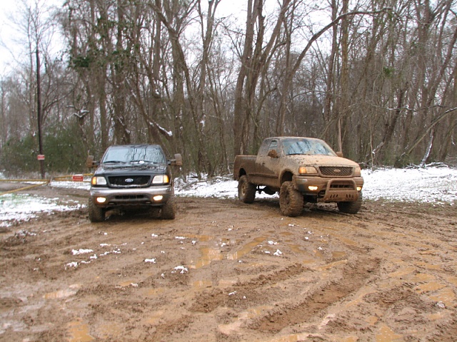 Lets see the pics of the dirty rigs-forumrunner_20141018_142536.jpg