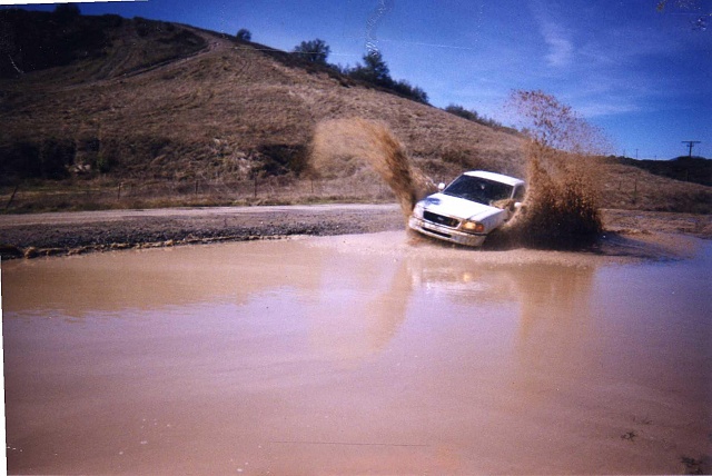 Lets see those off-road pictures-324574_4566127749218_1498101178_o.jpg