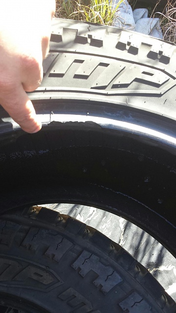 Tire mounting-tire-chunk.jpg