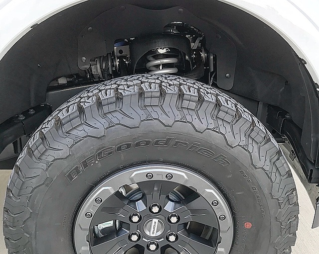 P rated tires for offroad?-img_1389.jpg