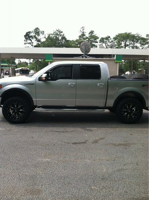 Pics...Silver F150 with all black or black/chrome wheels-image-3818987881.jpg