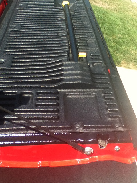 Picture Request: Spray-in liner with Tailgate Step-002.jpg