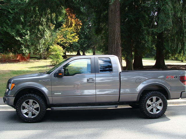 Leveled F150s with factory clad chrome 20&quot; wheels-truck-011.jpg