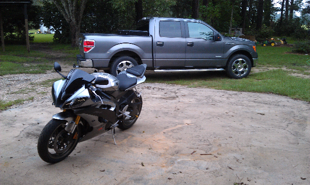 Lets see you truck with your motorcycle.-forumrunner_20120917_211708.jpg