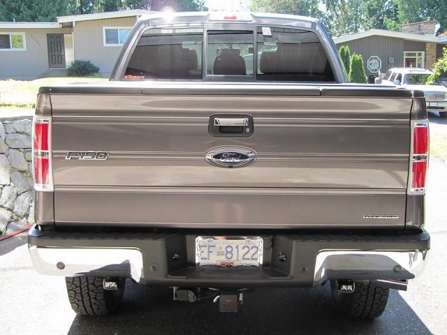 Lets see those Leveled out f150s!!!!-308384_10151050020217852_1825377804_n.jpg