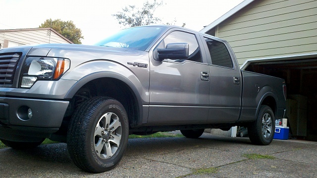 Lets see those Leveled out f150s!!!!-2012-10-22_16-02-28_631.jpg