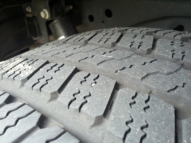 Rear tire wear - shot at 12k miles-rear-driver.jpg