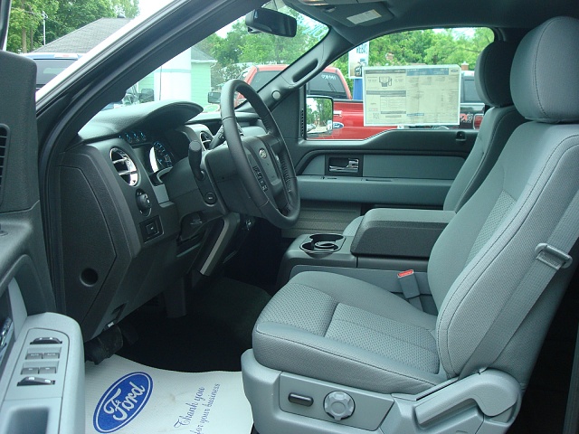 For those looking for an XLT center console-b7e2aebb0a0d02b700c1429c6162bed8.jpg