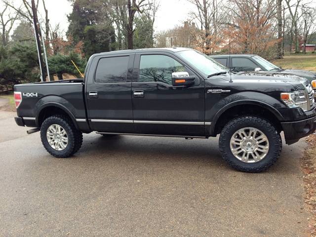 My brand new 2013 platinum w/35&quot;nitto and lift kit-image-1099753926.jpg