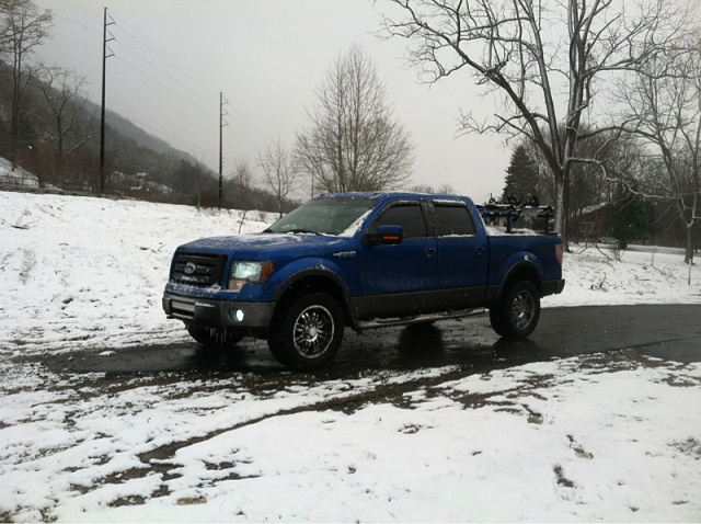 Pics of your truck in the snow-image-116153900.jpg