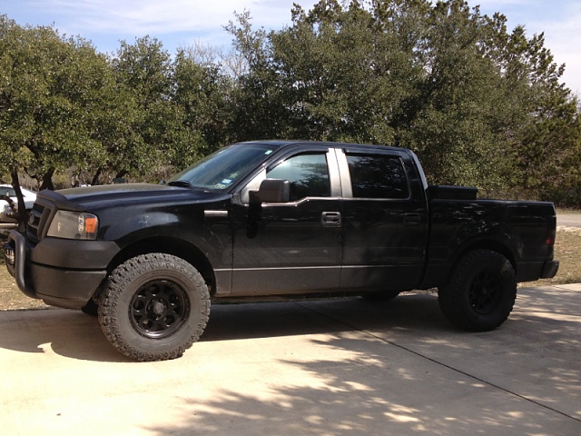 Let's see those Black F150's-image-3292107258.jpg