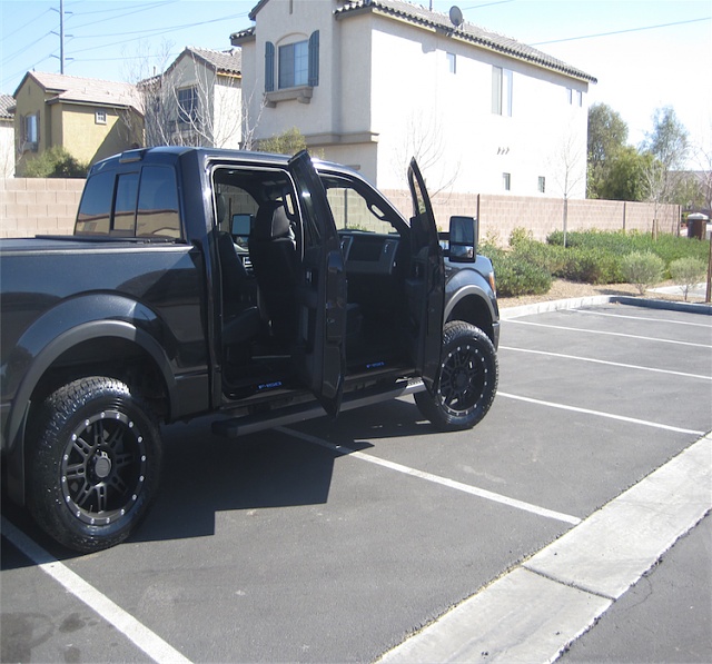 Need help deciding Wheels Tuxedo Black Truck-img_2213.jpg