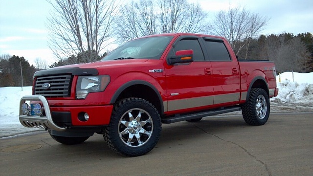 Lets see those Leveled out f150s!!!!-387408_10200790262777925_1558379335_n.jpg