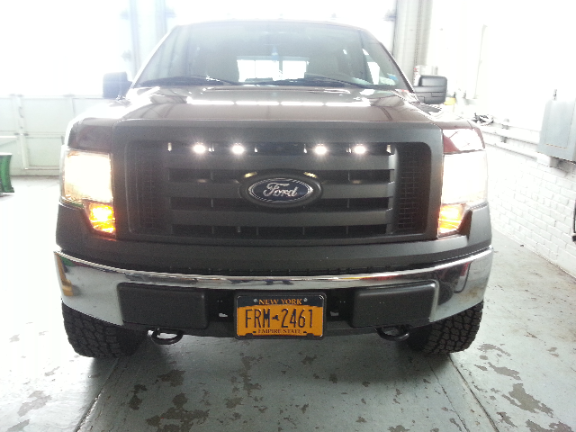 Raptor grill lights-forumrunner_20130324_201933.jpg