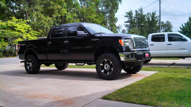 Considering Rancho 4&quot;, wheels, and tires. Opinions?-bbt-lifted-2.jpg