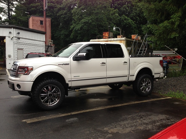 4&quot; Rough Country Suspension Lift installed-image-1229415621.jpg