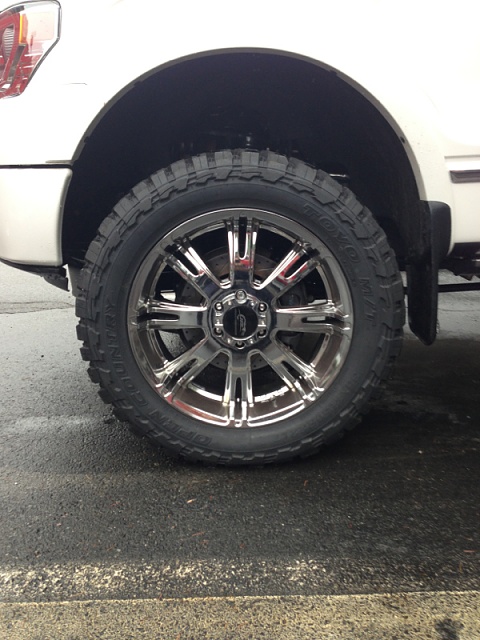 4&quot; Rough Country Suspension Lift installed-image-2214664783.jpg