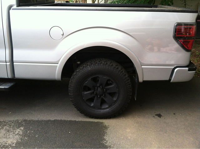 Plastidip the quick and easy way to black things out-image-155899191.jpg