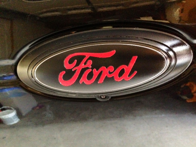 Painted Ford Ovals-rear-logo.jpg