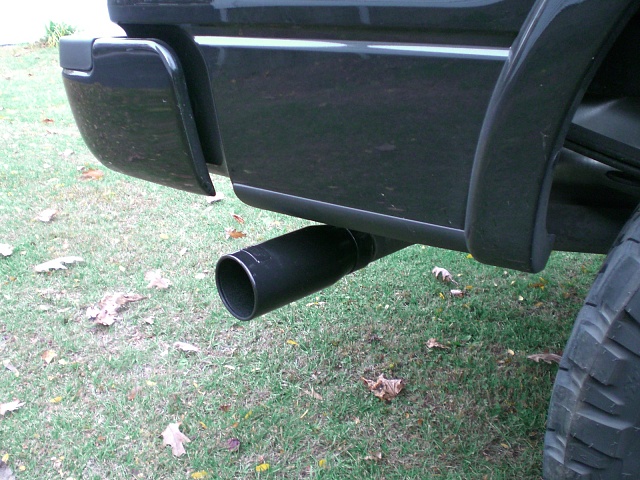 anyone have a black exhaust tip on a black truck??-002.jpg