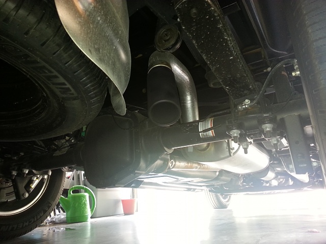 anyone have a black exhaust tip on a black truck??-image.jpg