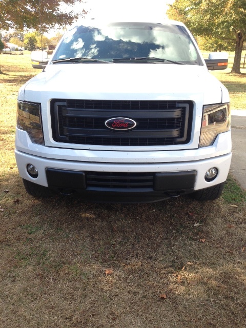 So where are all the white 2009-2014 trucks?-front-view-fx4.jpg