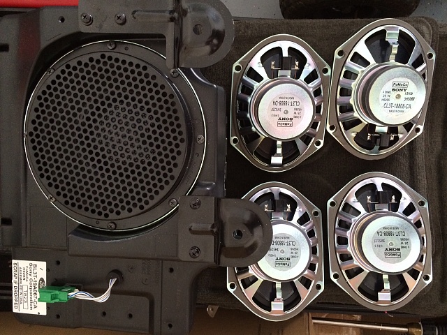 2013 Sony Sub and Speakers (700w) 0-sony-speakers.jpg