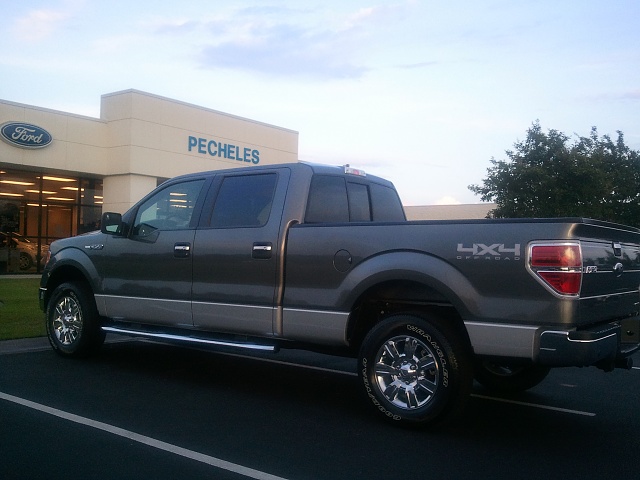 Post your Two-toned f150's-2012-05-15-19.45.59-1-.jpg