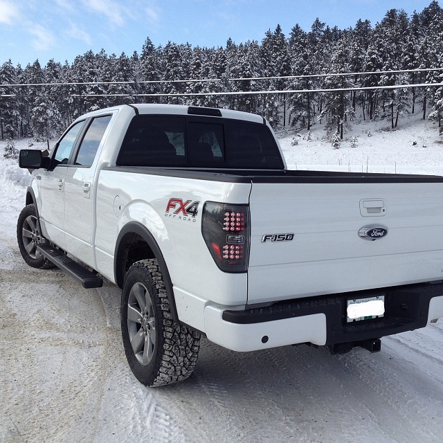 Pics of your truck in the snow-photo-3.jpg