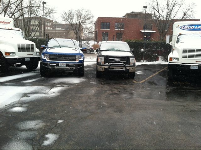Pics of your truck in the snow-image-611692305.jpg