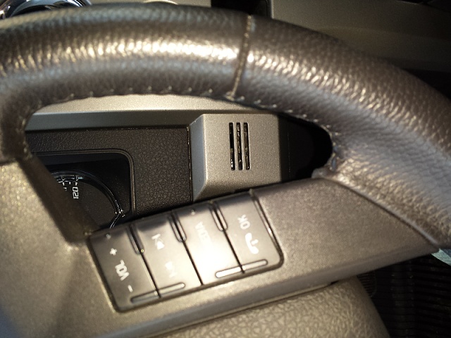 Small vent beside ignition/shifter?-forumrunner_20131210_114512.jpg