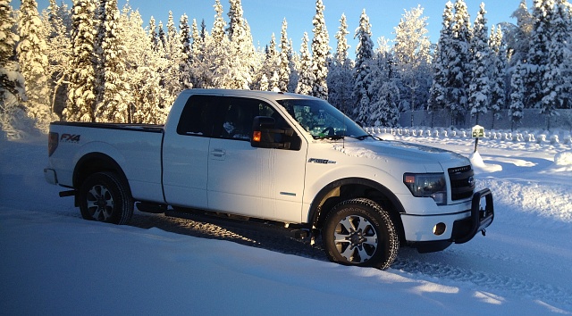 Pics of your truck in the snow-image.jpg