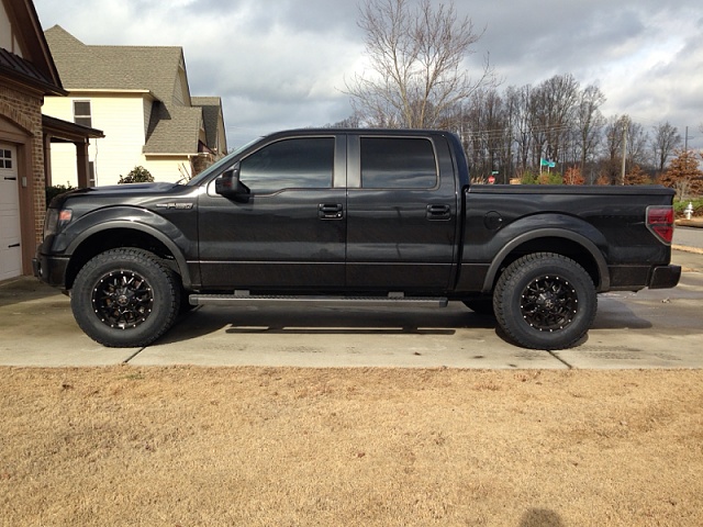 295/70/18 Nitto Trail Grapplers 2&quot; Level 2012 Fx4-image-4258284746.jpg