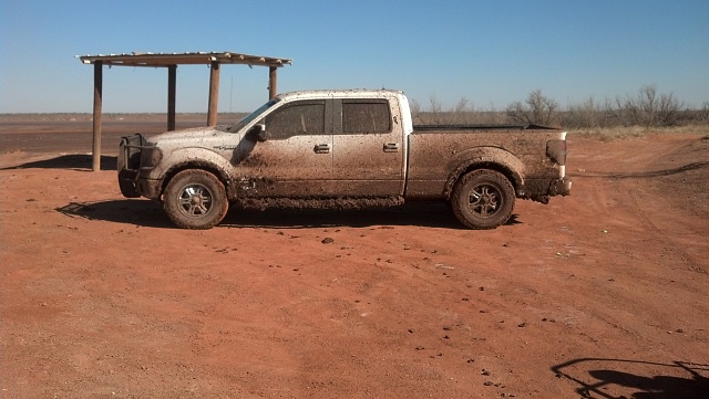 For all those who said my truck was a pavement queen!!!-2013-12-14_12-25-07_166.jpg