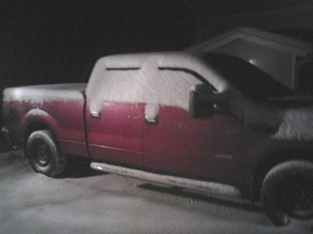 Pics of your truck in the snow-p_00090.jpg