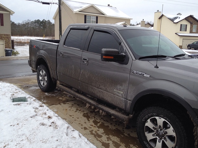 Pics of your truck in the snow-image-1186229892.jpg