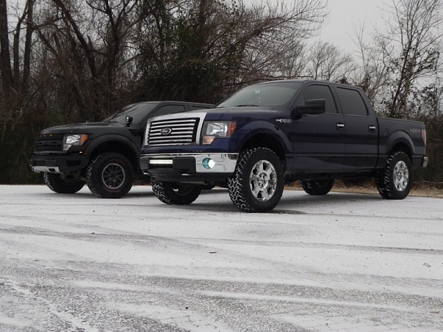 Pics of your truck in the snow-image-1877862587.jpg