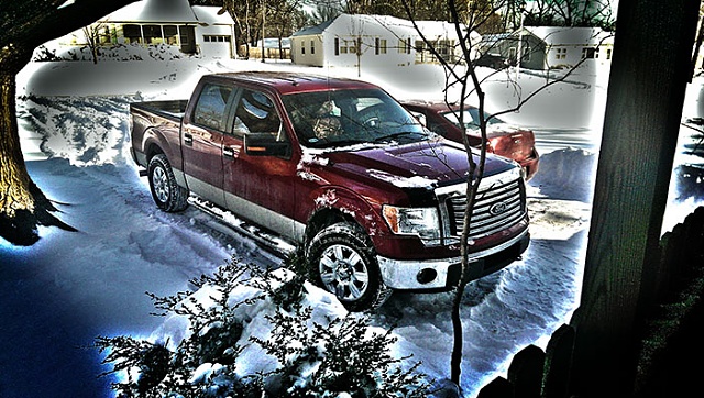 Pics of your truck in the snow-snow2013.jpg