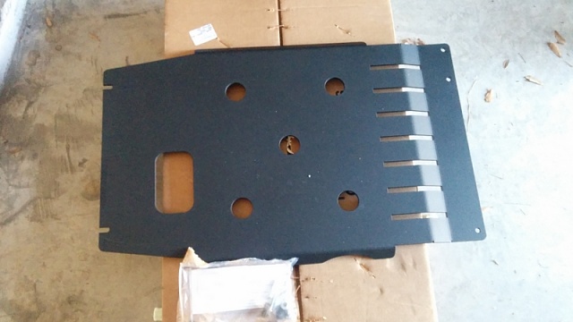 RCI Skid Plate Installed!-transmissionplate.jpg