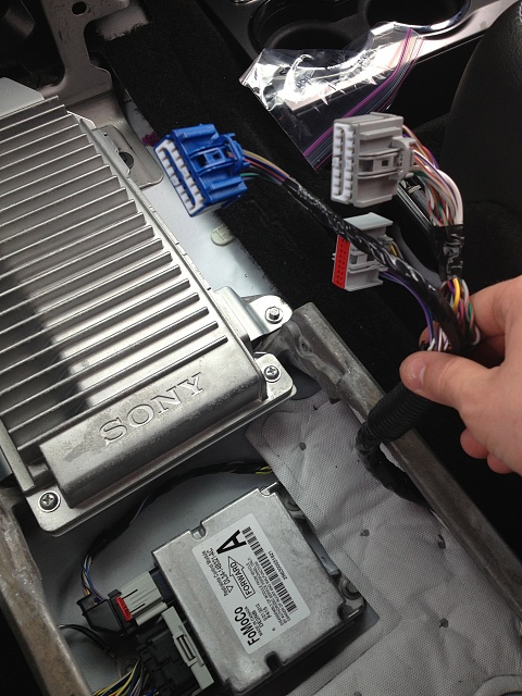 Stereo Build in 2013 Ford F150 FX4-connectors-plugged-into-factory-amp.jpg