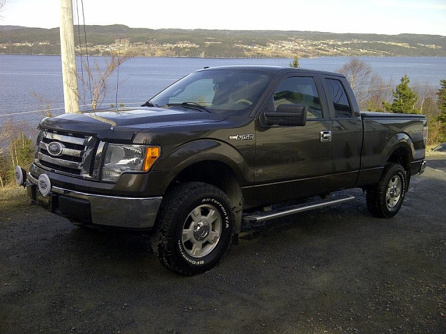 Lets see those Leveled out f150s!!!!-7542_10152727234140207_1944182118_n.jpg