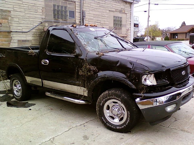 Let's see those Black F150's-423213_2412091956449_81093922_n.jpg