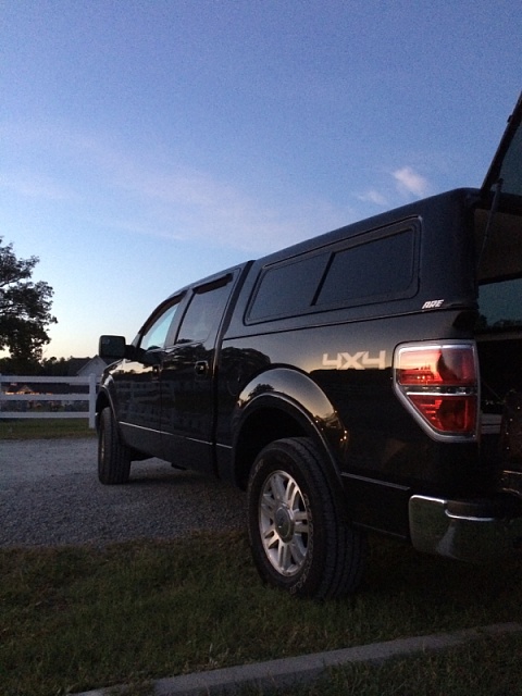 Show pics of camper shell on 2012 f150 lariat-image-498166833.jpg