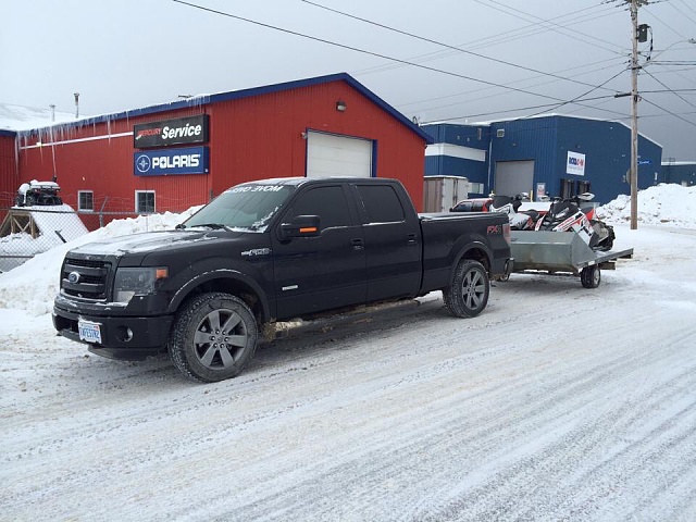 Pics of your truck in the snow-image-1384153331.jpg
