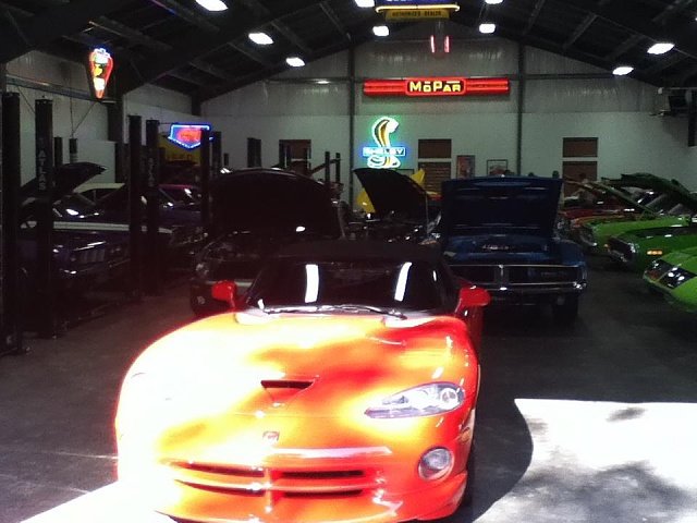 Let's see your garage pics!-4.jpg